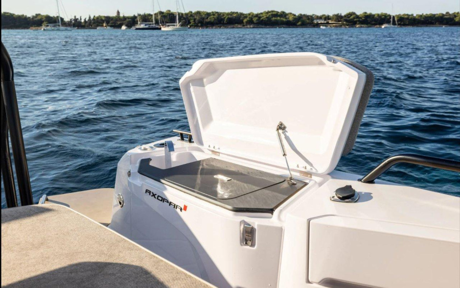 Photo #9 - Axopar 37 XC Cross Cabin (NN) in Drage - 43474