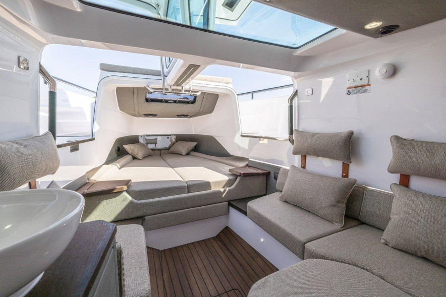Photo #14 - Axopar 37 XC Cross Cabin (NN) in Drage - 43474