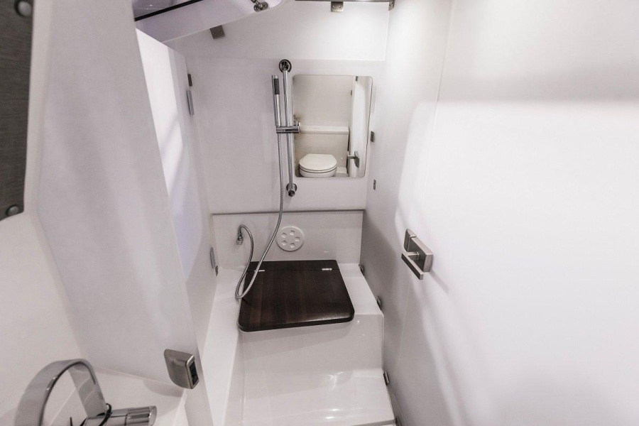 Photo #17 - Axopar 37 XC Cross Cabin (NN) in Drage - 43474