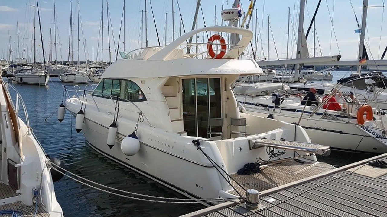 Photo #4 - Prestige 36 Fly (Fortuna) in Krk - 43480