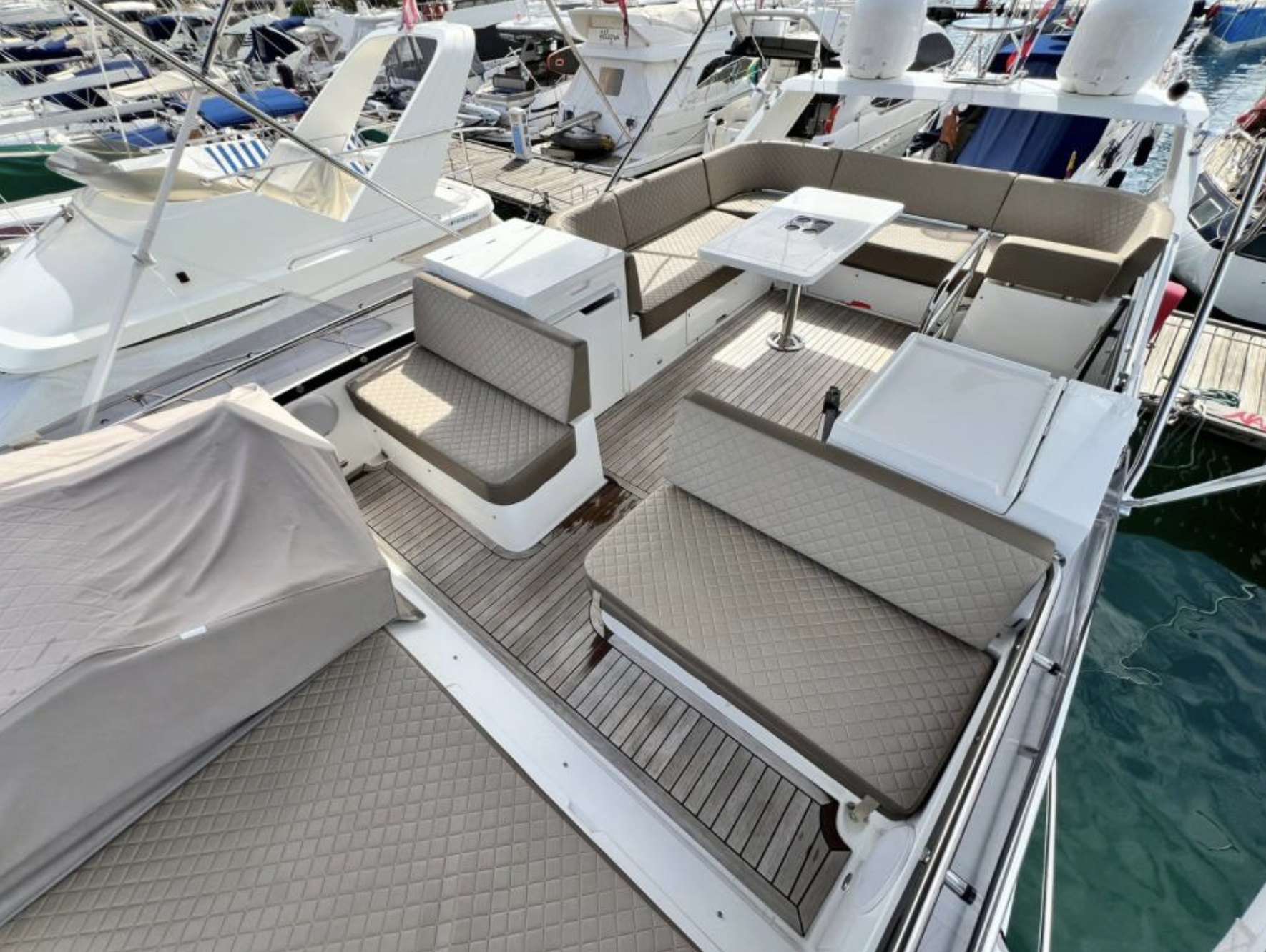 Photo #5 - Galeon 420 Fly (Minesa) in Pula - 43483