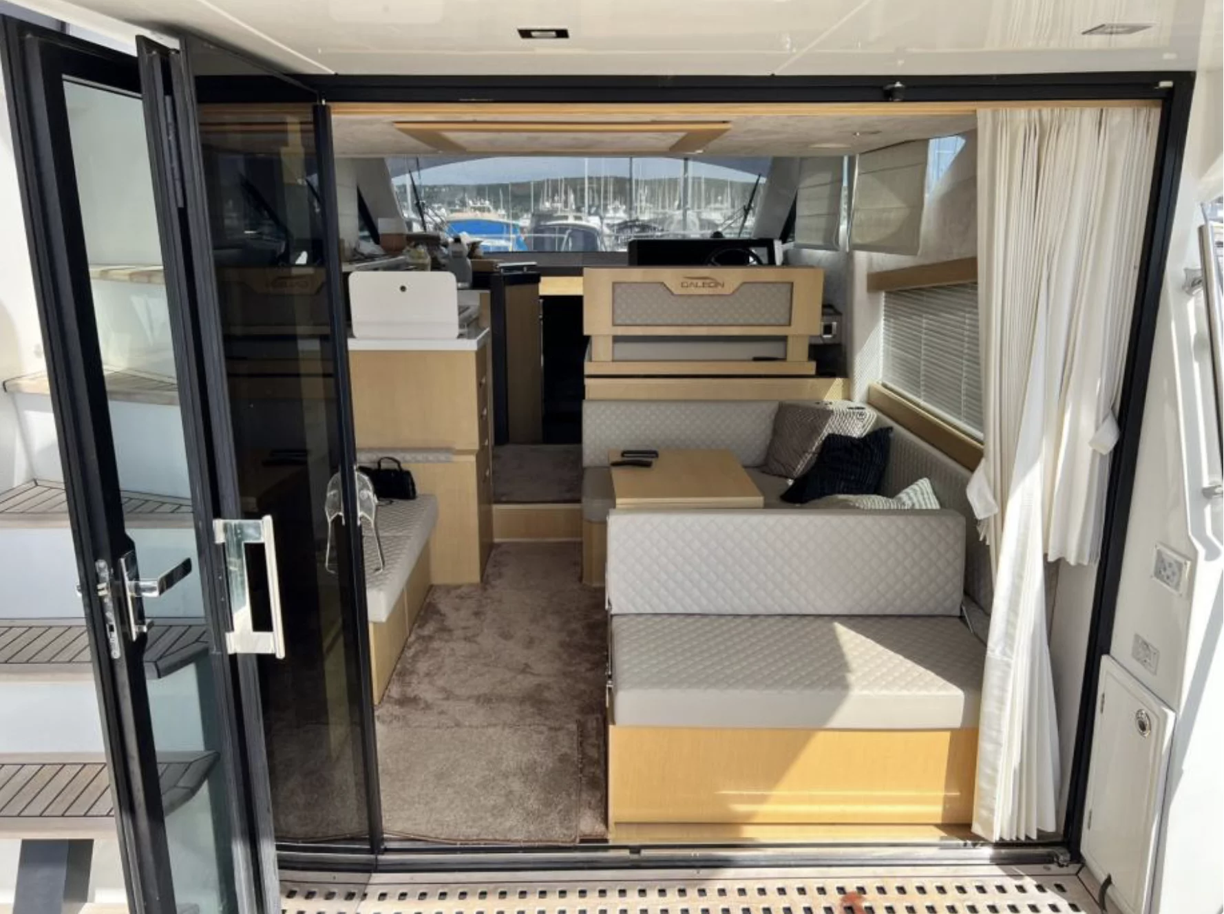 Galeon 420 Fly (Minesa)  - 7
