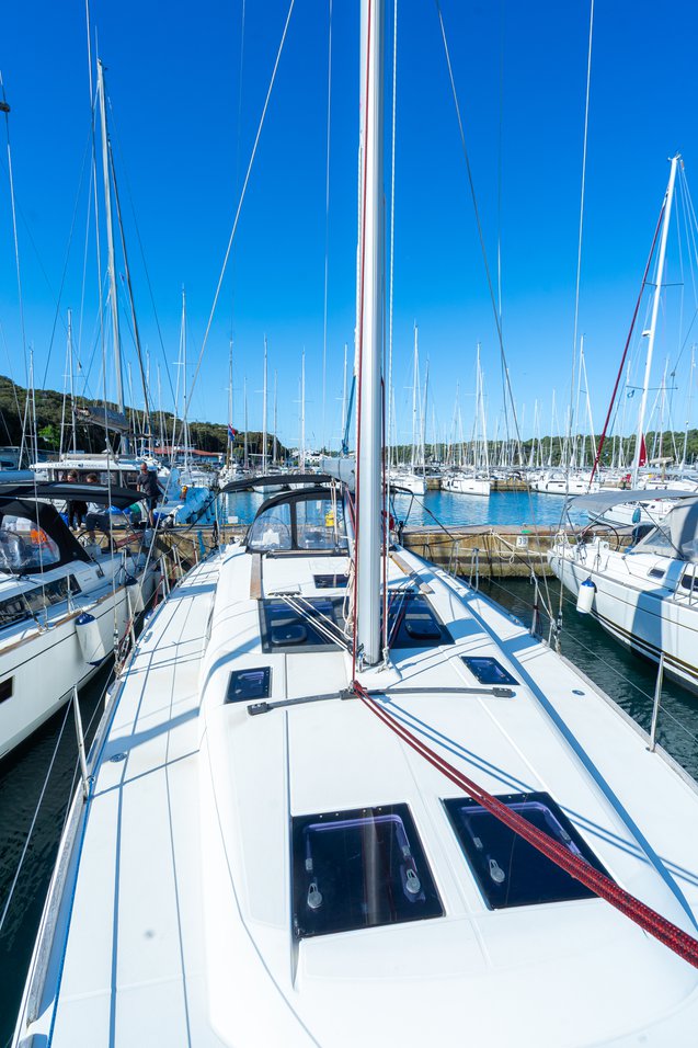 Photo #7 - Dufour 460 GL (Cygnus) in Pula - 43490