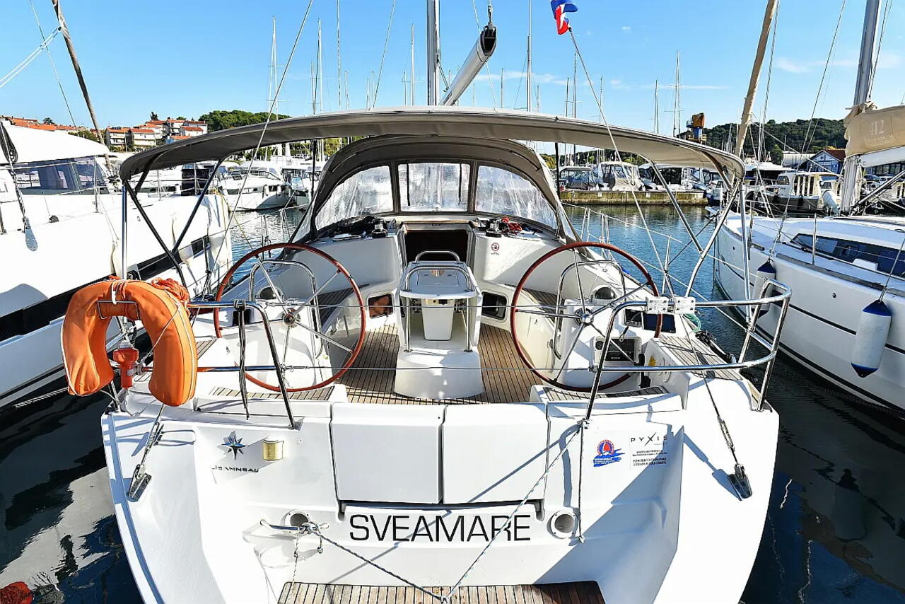 Photo #7 - Sun Odyssey 44i (ECONOMY) en Pula - 43535