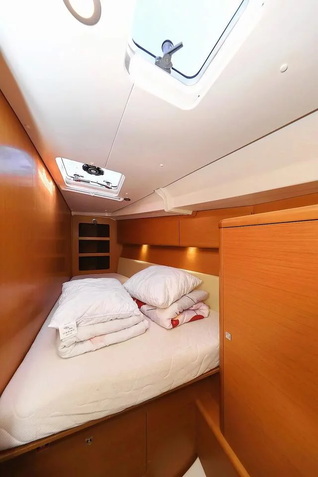 Sun Odyssey 44i (ECONOMY)  - 14