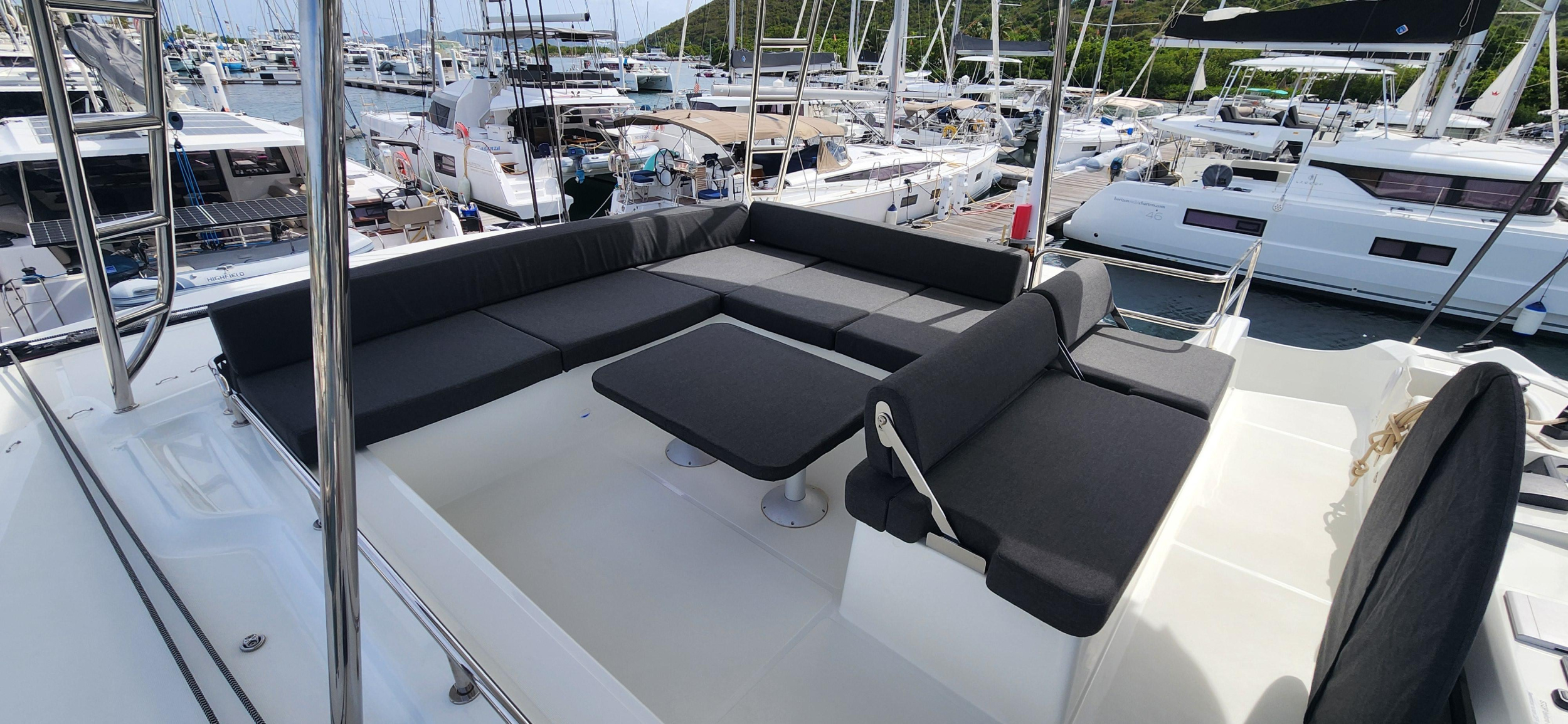 Photo #12 - Lagoon 51 OW - 4 + 1 cab. (Moondance) in Nanny Cay - 43536