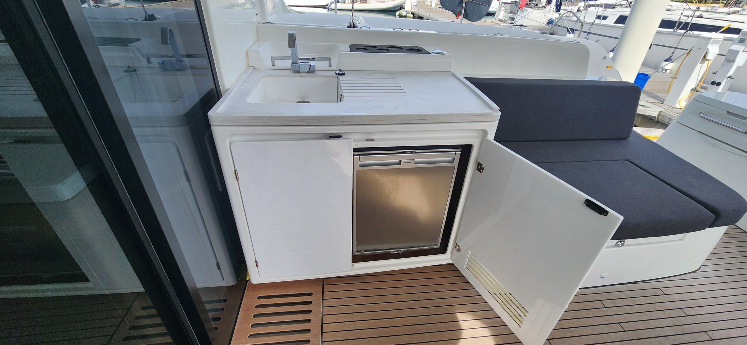 Photo #22 - Lagoon 51 OW - 4 + 1 cab. (Moondance) in Nanny Cay - 43536