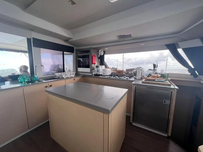 Fountaine Pajot Saba 50 - 5 + 2 cab. (Polynesy)  - 2