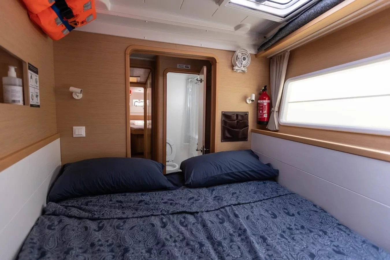 Lagoon 400 S2 (Mirfak)  - 11