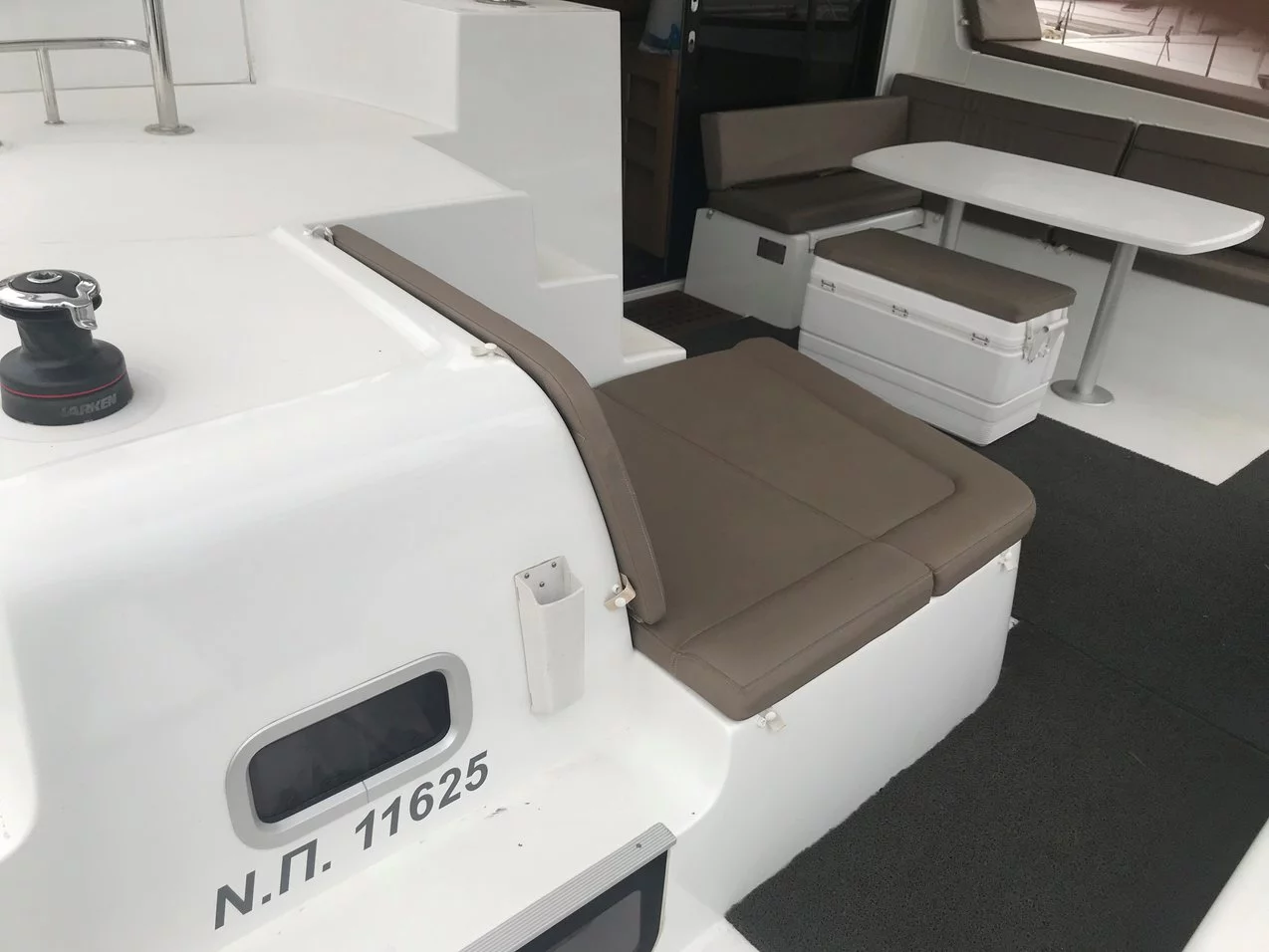 Lagoon 42 - 4 + 2 cab. (Nyami Nyami)  - 8