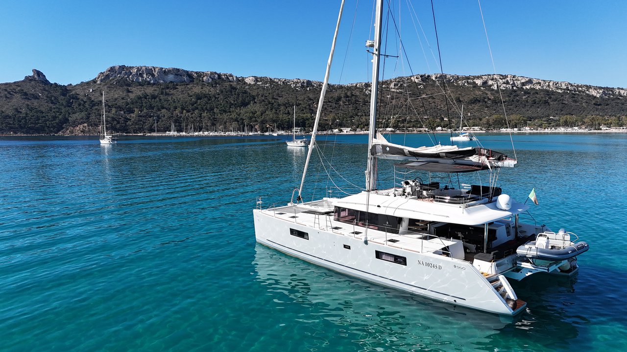 Photo #5 - Lagoon 560 - 5 + 2 cab. (Taipan) en Portisco - 43557