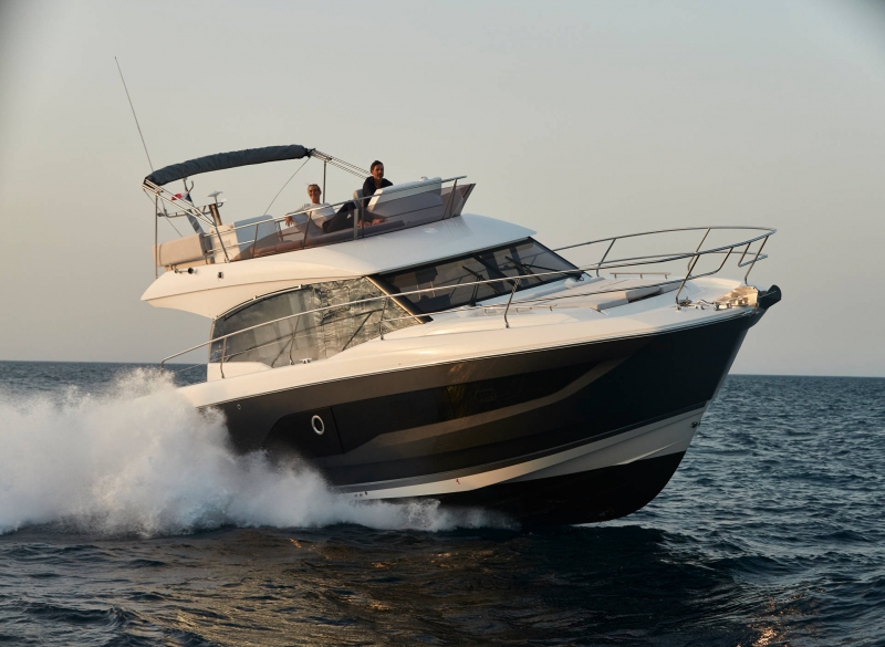 Photo #4 - Prestige 420 Fly (Martin) in Split - 43563