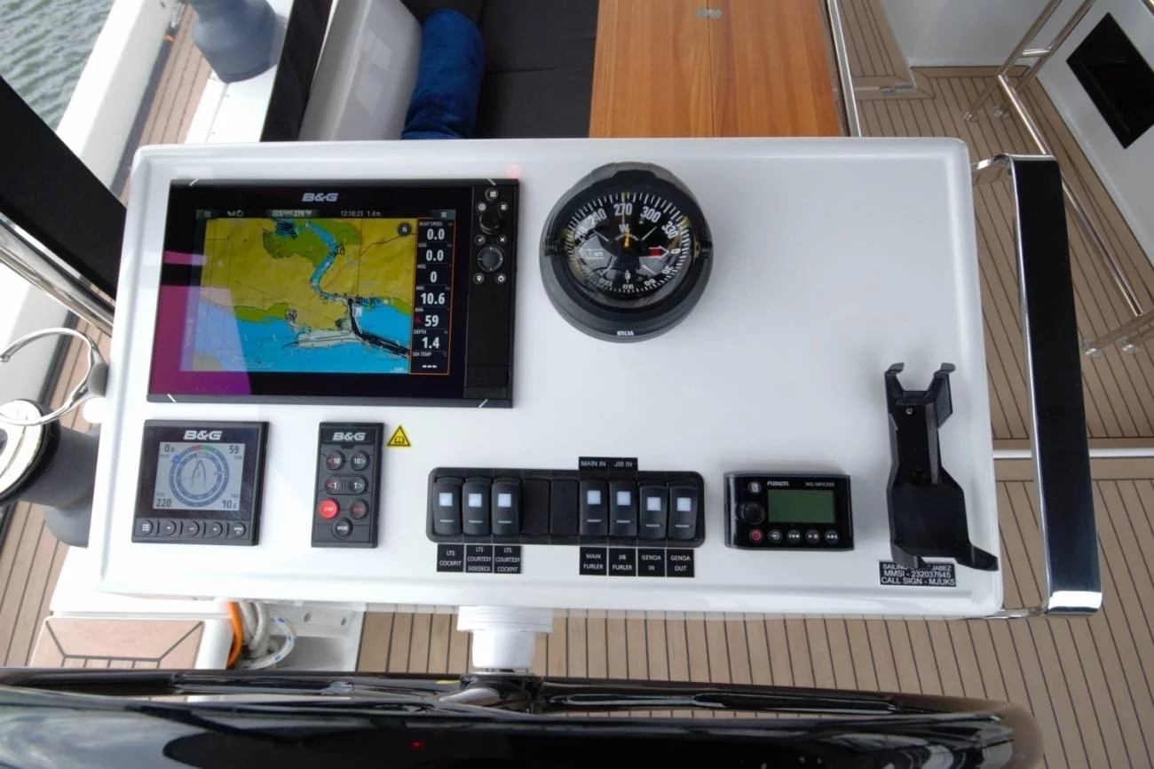 Hanse 588 - 3 + 1 cab. (Eclipse)  - 14