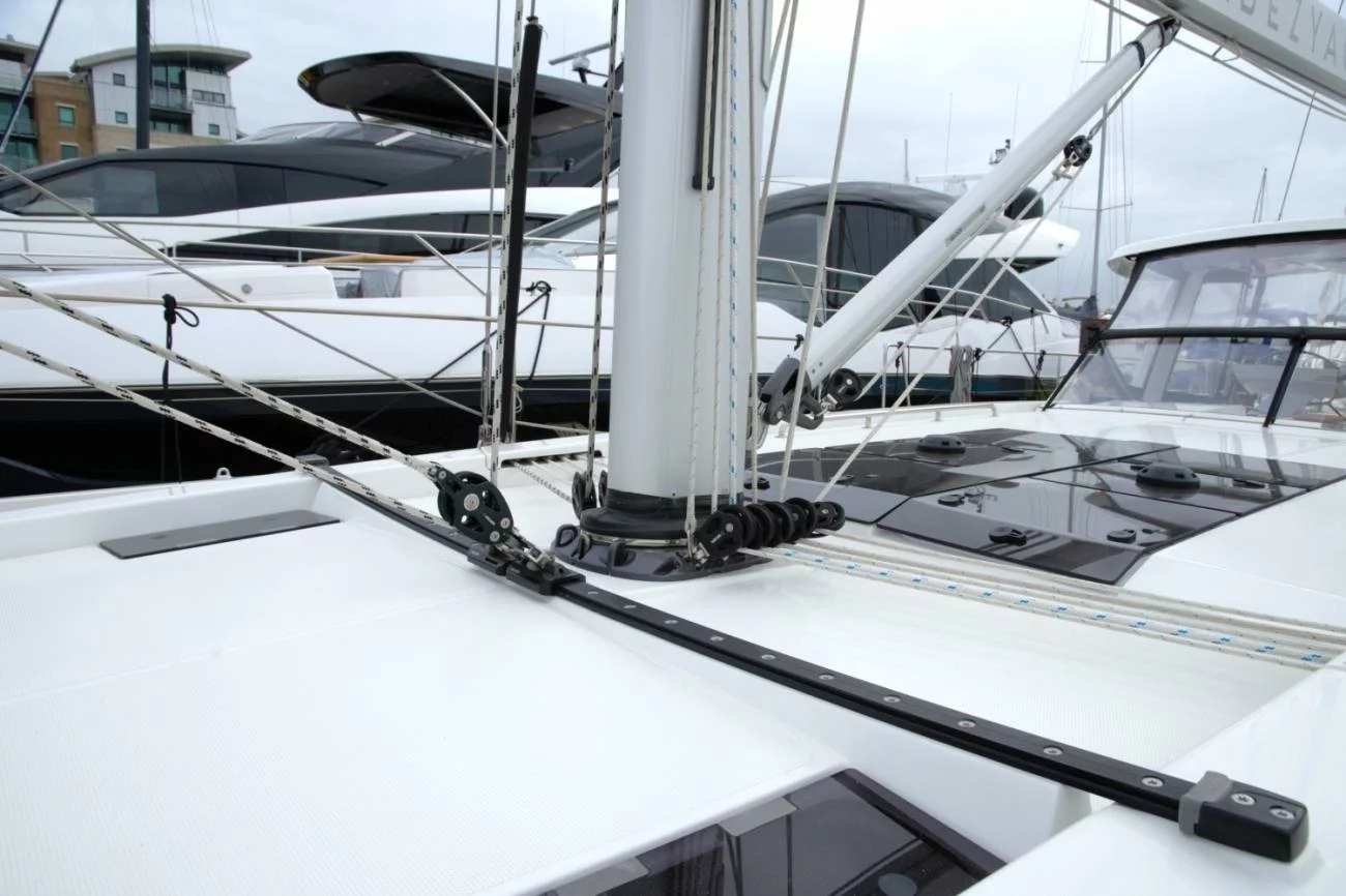 Hanse 588 - 3 + 1 cab. (Eclipse)  - 15