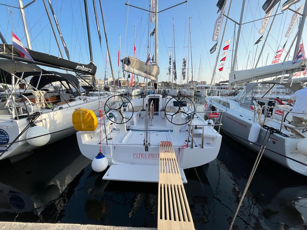 Photo #2 - First 36 (Ultra First) in Split - 43568