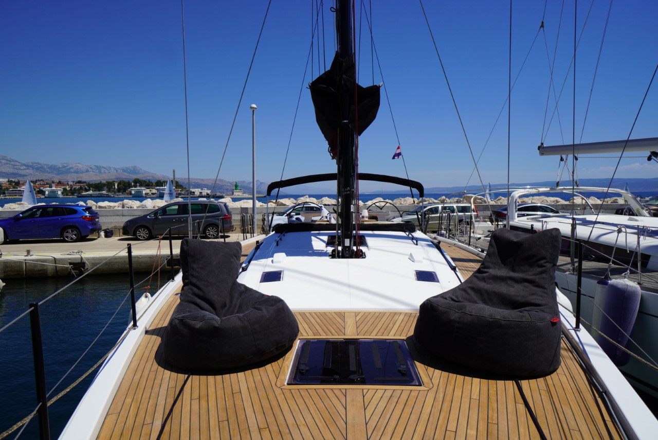 Photo #5 - First 53 - 3 + 1 cab. (Zenith) in Split - 43570