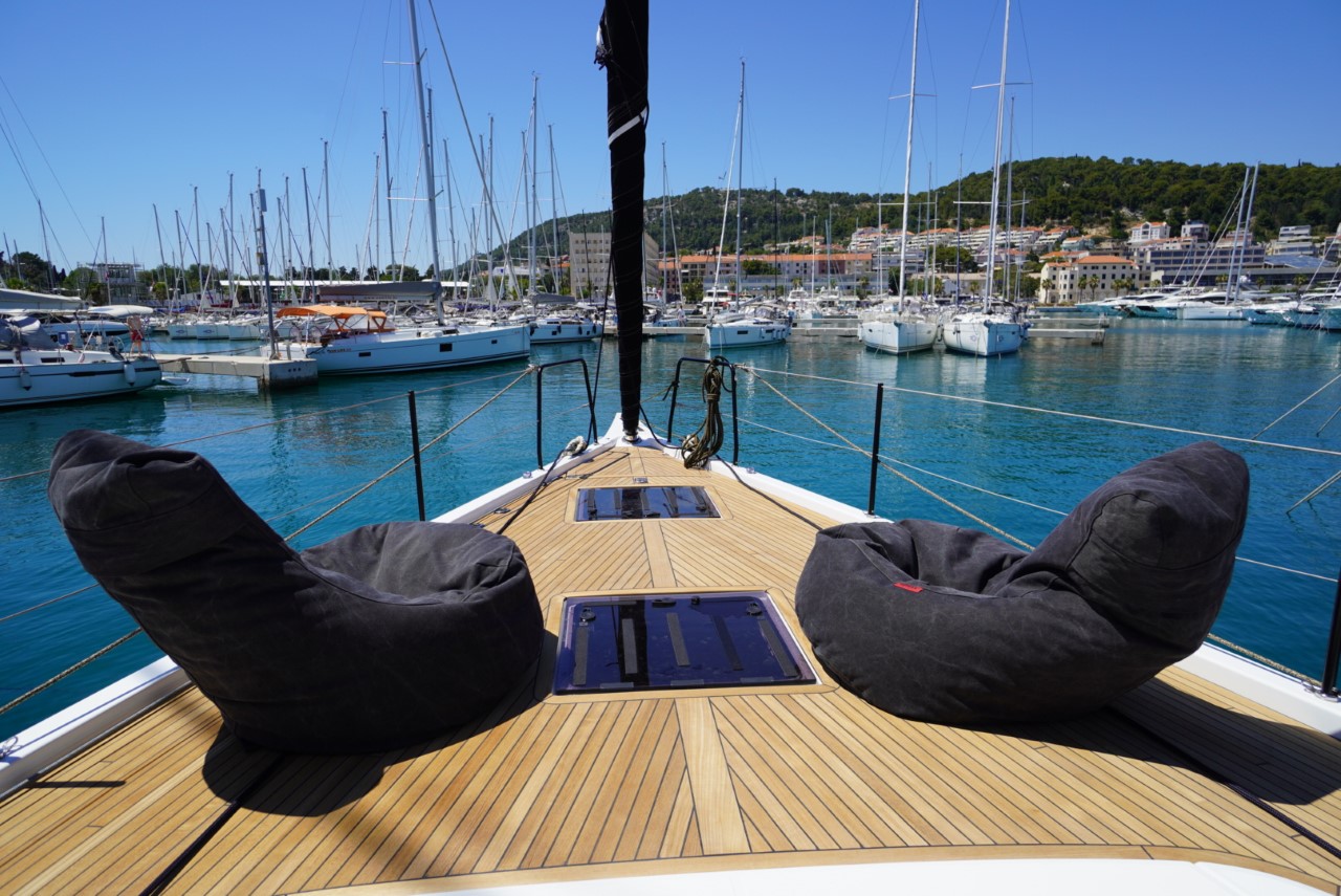 Photo #13 - First 53 - 3 + 1 cab. (Zenith) in Split - 43570