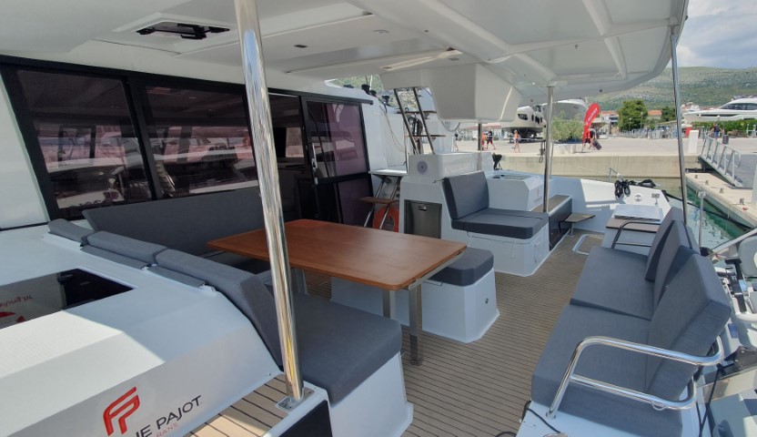 Photo #3 - Fountaine Pajot Astrea 42 - 4 + 1 cab. (Crazy Diamond) en Trogir - 43571