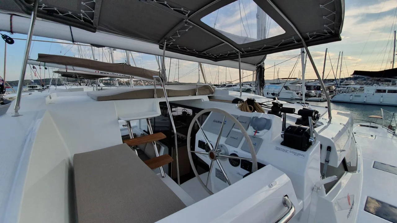 Fountaine Pajot Astrea 42 - 4 + 2 cab. (Ocean Runner)  - 2