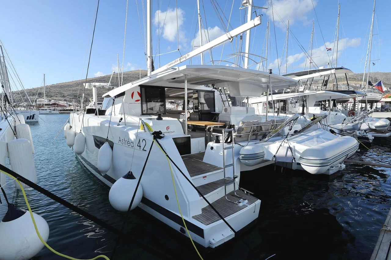 Fountaine Pajot Astrea 42 - 4 + 2 cab. (Ocean Runner)  - 7