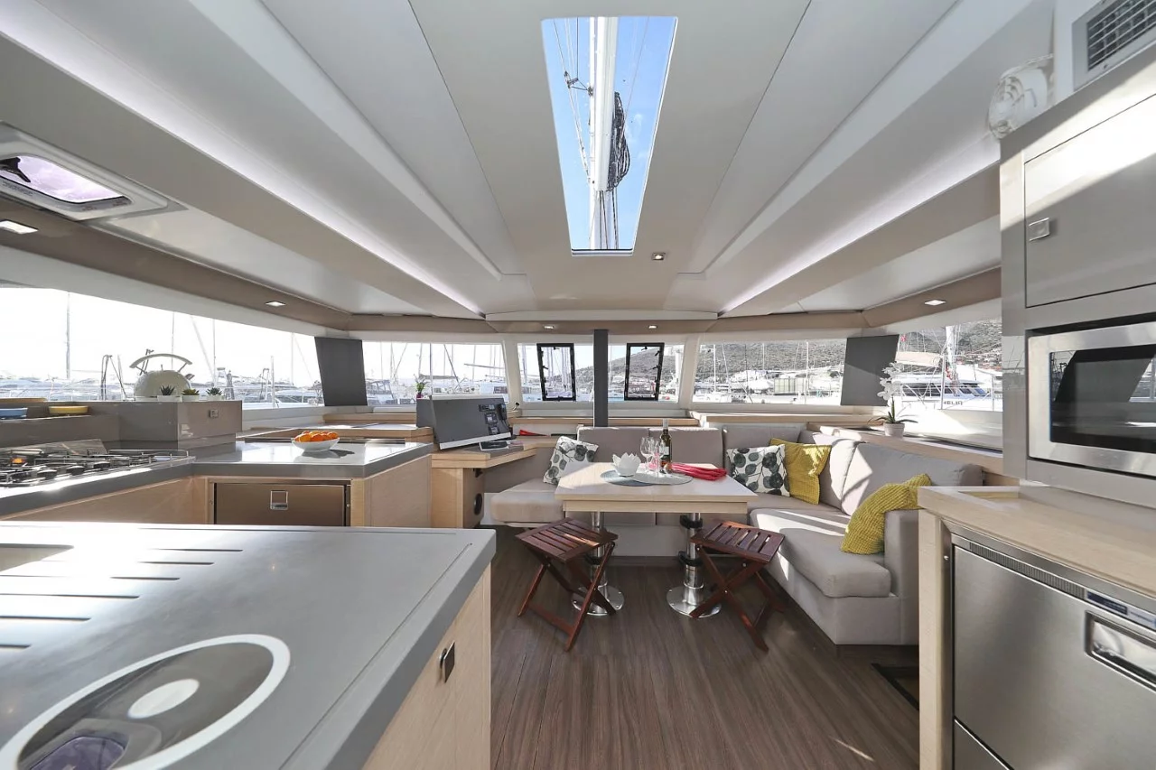 Fountaine Pajot Astrea 42 - 4 + 2 cab. (Ocean Runner)  - 13