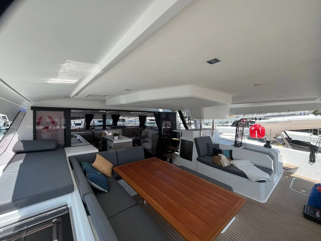 Fountaine Pajot Aura 51 - 5 + 1 cab. (Cosmos)  - 2