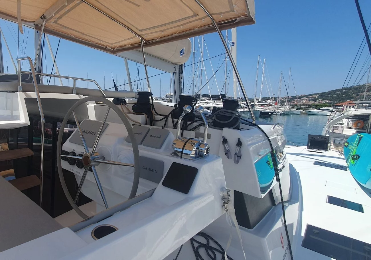 Fountaine Pajot Aura 51 - 5 + 1 cab. (Sunrise)  - 5