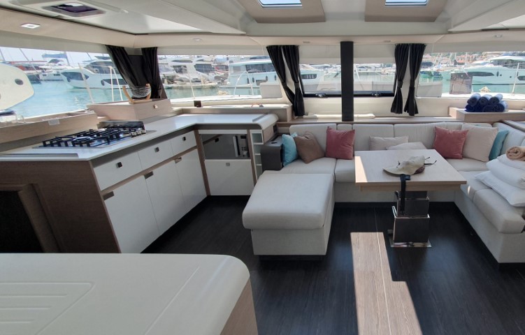 Photo #9 - Fountaine Pajot Elba 45 - 3 cab. (Dreamcatcher) in Trogir - 43577