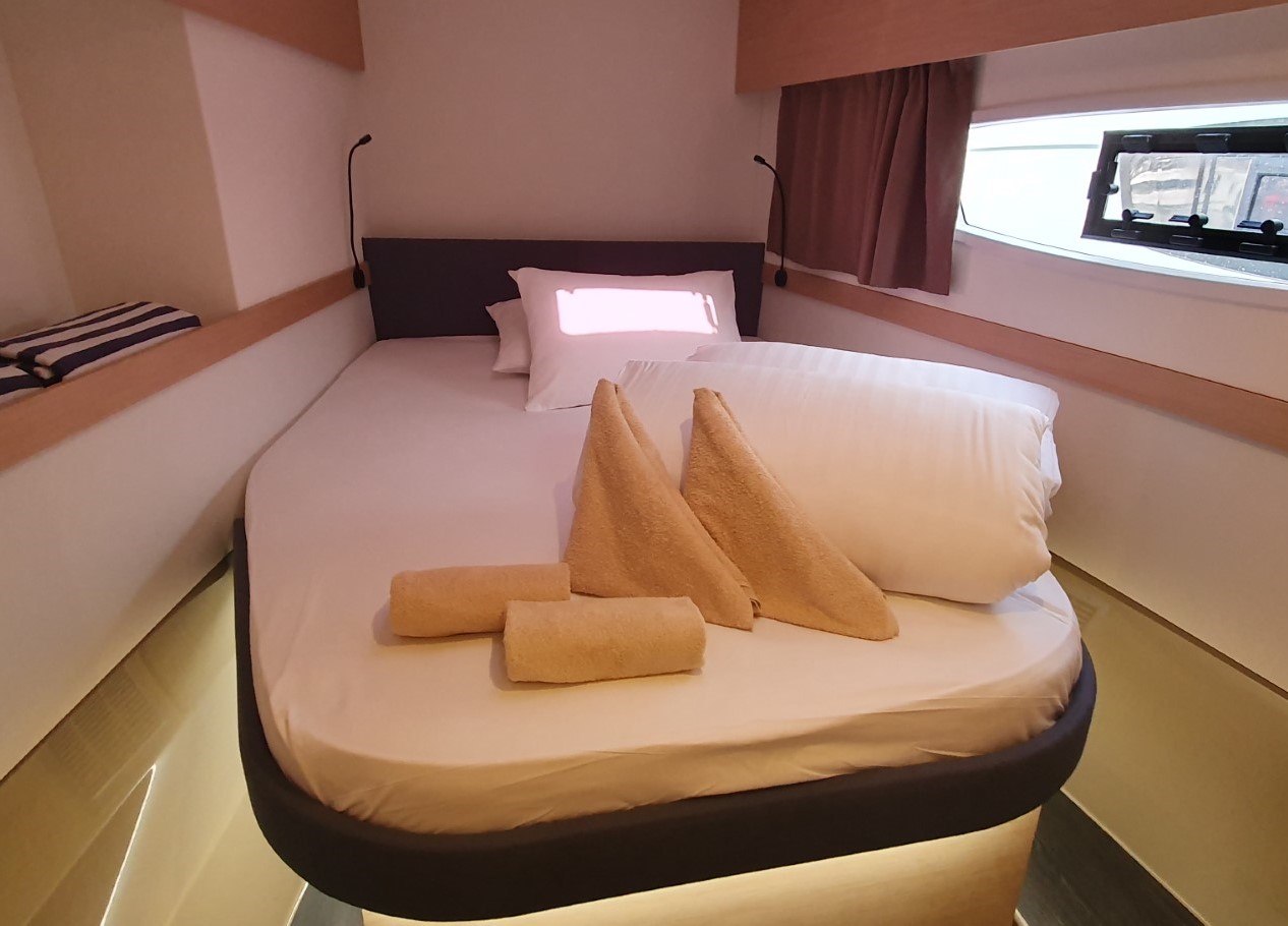 Photo #20 - Fountaine Pajot Elba 45 - 5 cab. (Adria Blue) in Trogir - 43579