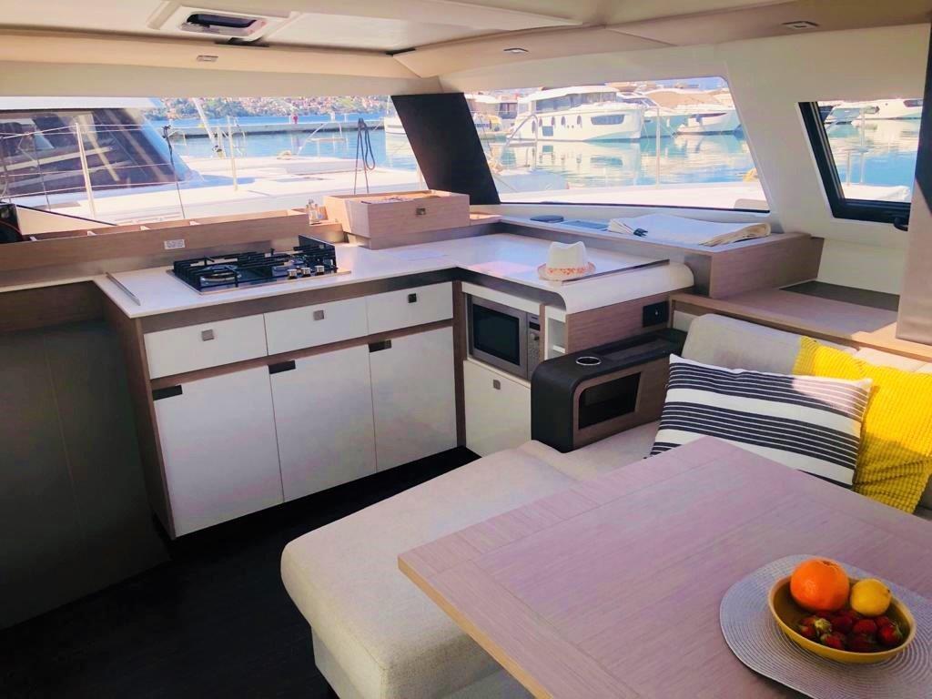 Photo #11 - Fountaine Pajot Elba 45 - 5 cab. (Princess Valeria) in Trogir - 43580