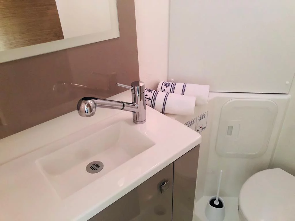 Fountaine Pajot Isla 40 - 4 + 1 cab. (Sailor Venus)  - 11
