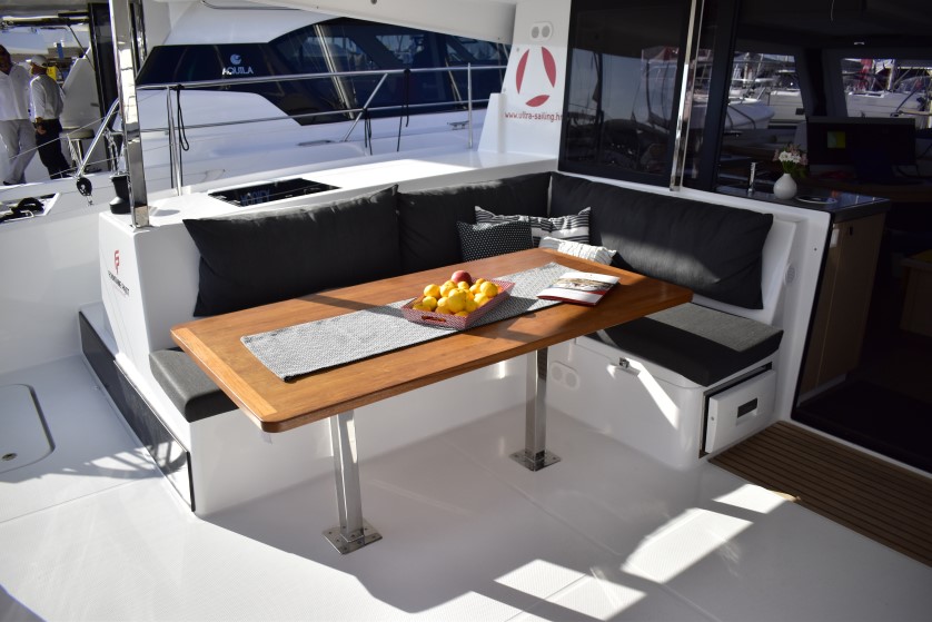Photo #6 - Fountaine Pajot Lucia 40 - 3 cab. (Nala) in Trogir - 43582