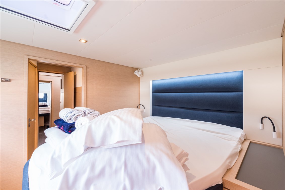 Photo #12 - Fountaine Pajot Saona 47 Quintet - 5 + 1 cab. (Sunny Wave) in Trogir - 43584