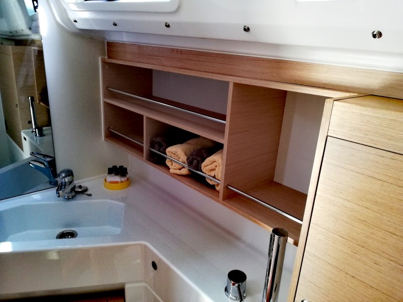 Photo #12 - Oceanis 30.1 (Yoda) en Pomer - 43587