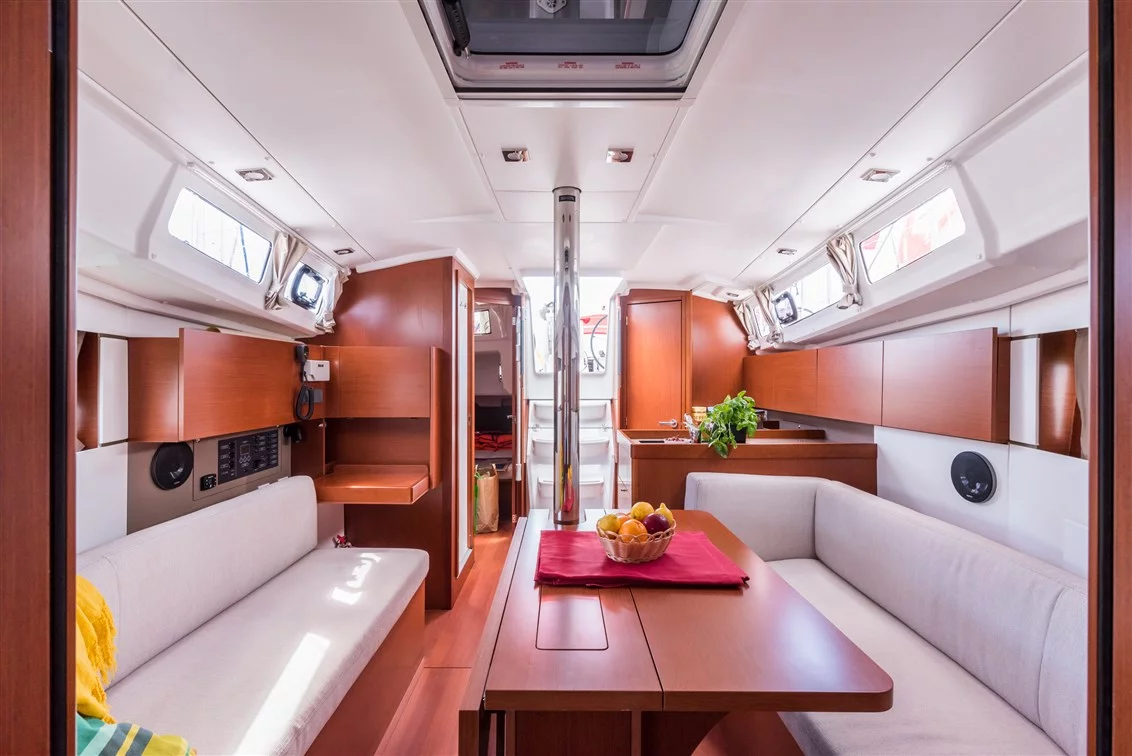 Oceanis 35.1 (Lampuga)  - 7