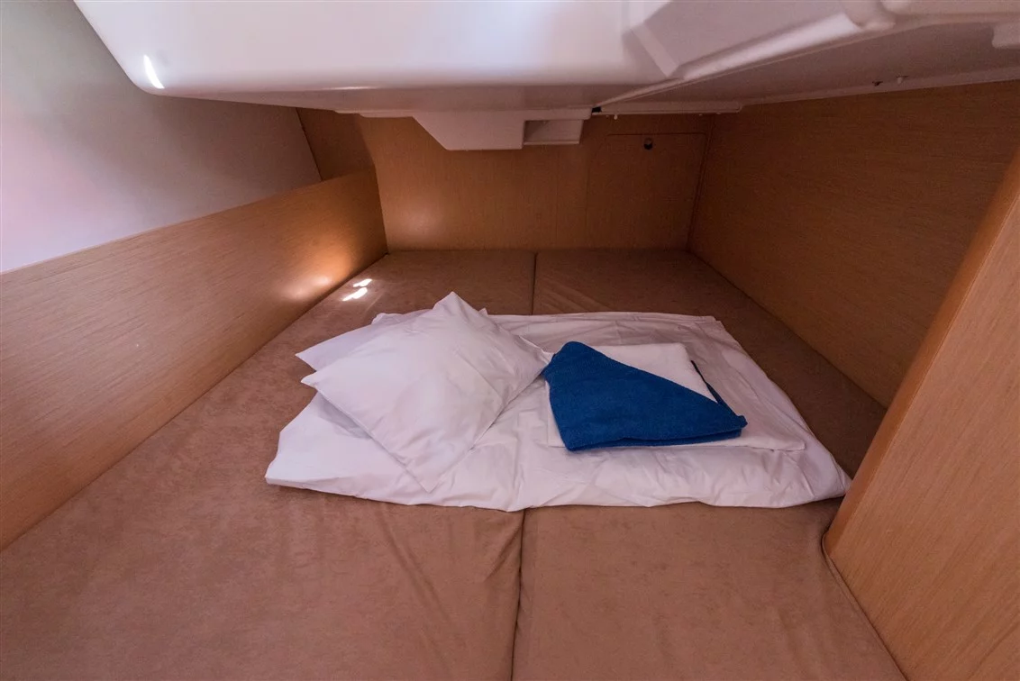 Oceanis 38 - 3 cab. (Rusalka)  - 21