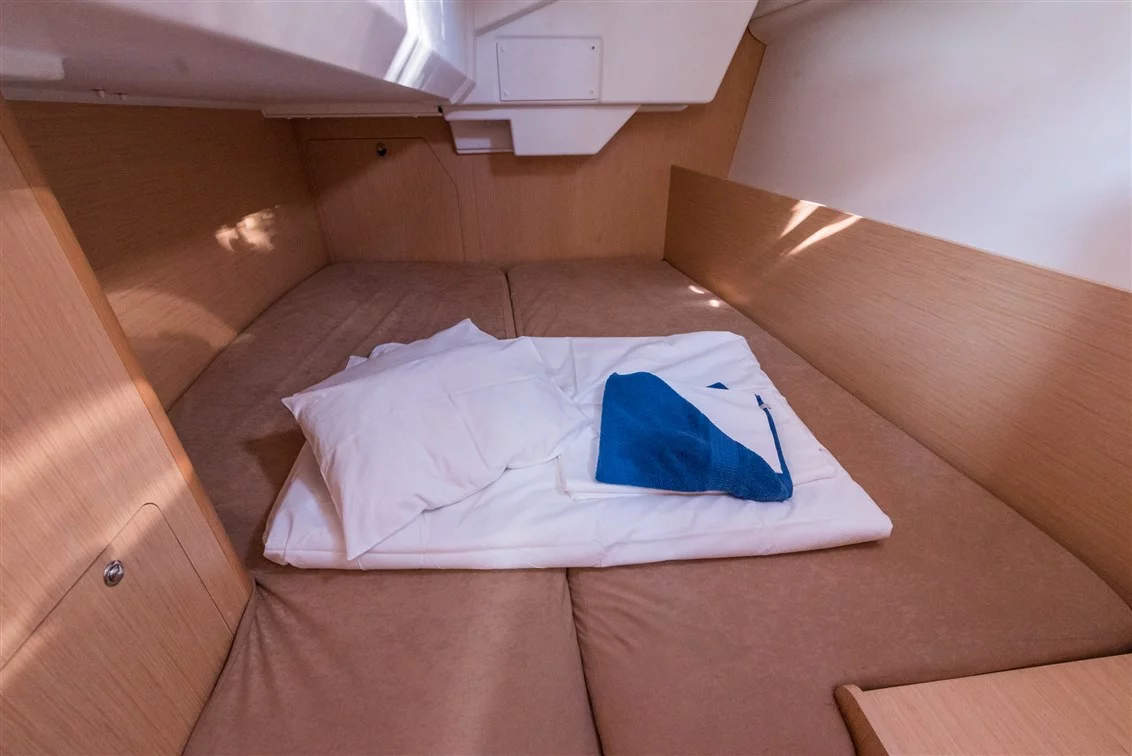 Oceanis 38 - 3 cab. (Rusalka)  - 22