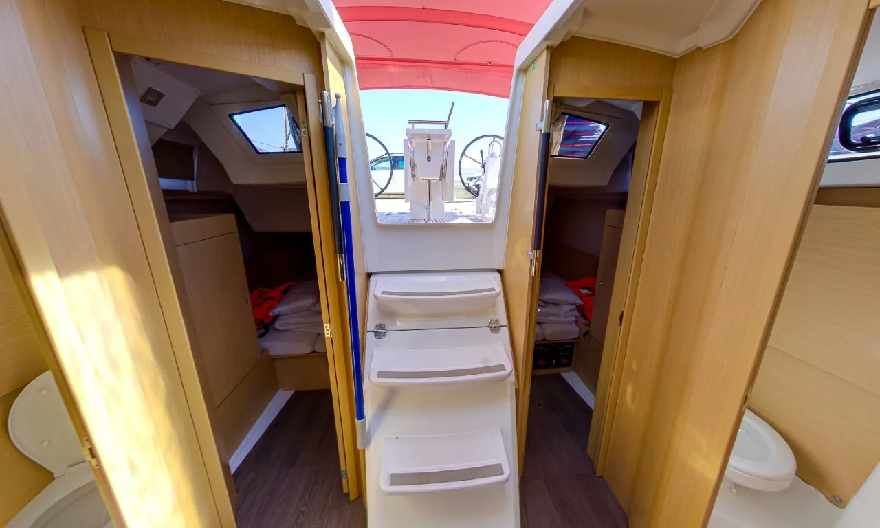 Oceanis 38.1 (Cvita)  - 3