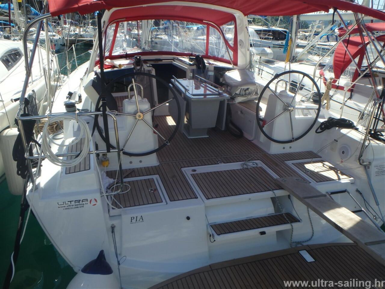 Photo #3 - Oceanis 38.1 (Luce) in Dubrovnik - 43597
