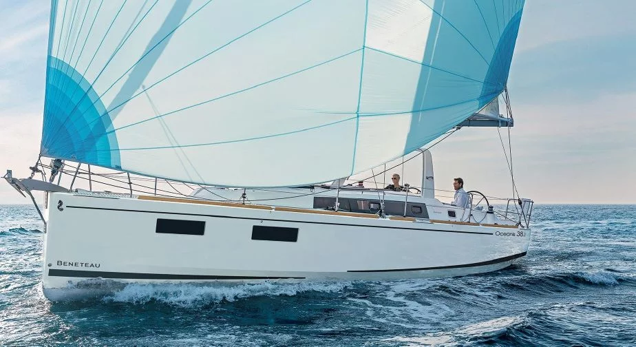 Oceanis 38.1 (Sailor Mercury)  - 0