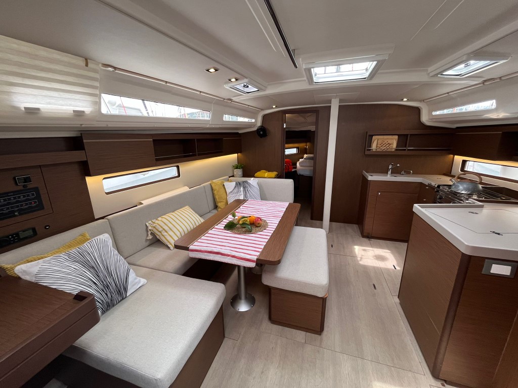 Photo #7 - Oceanis 40.1 - 3 cab. (Bibi One) en Split - 43603