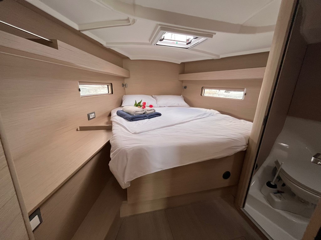 Photo #16 - Oceanis 40.1 - 3 cab. (Cosmic Dancer) in Split - 43604