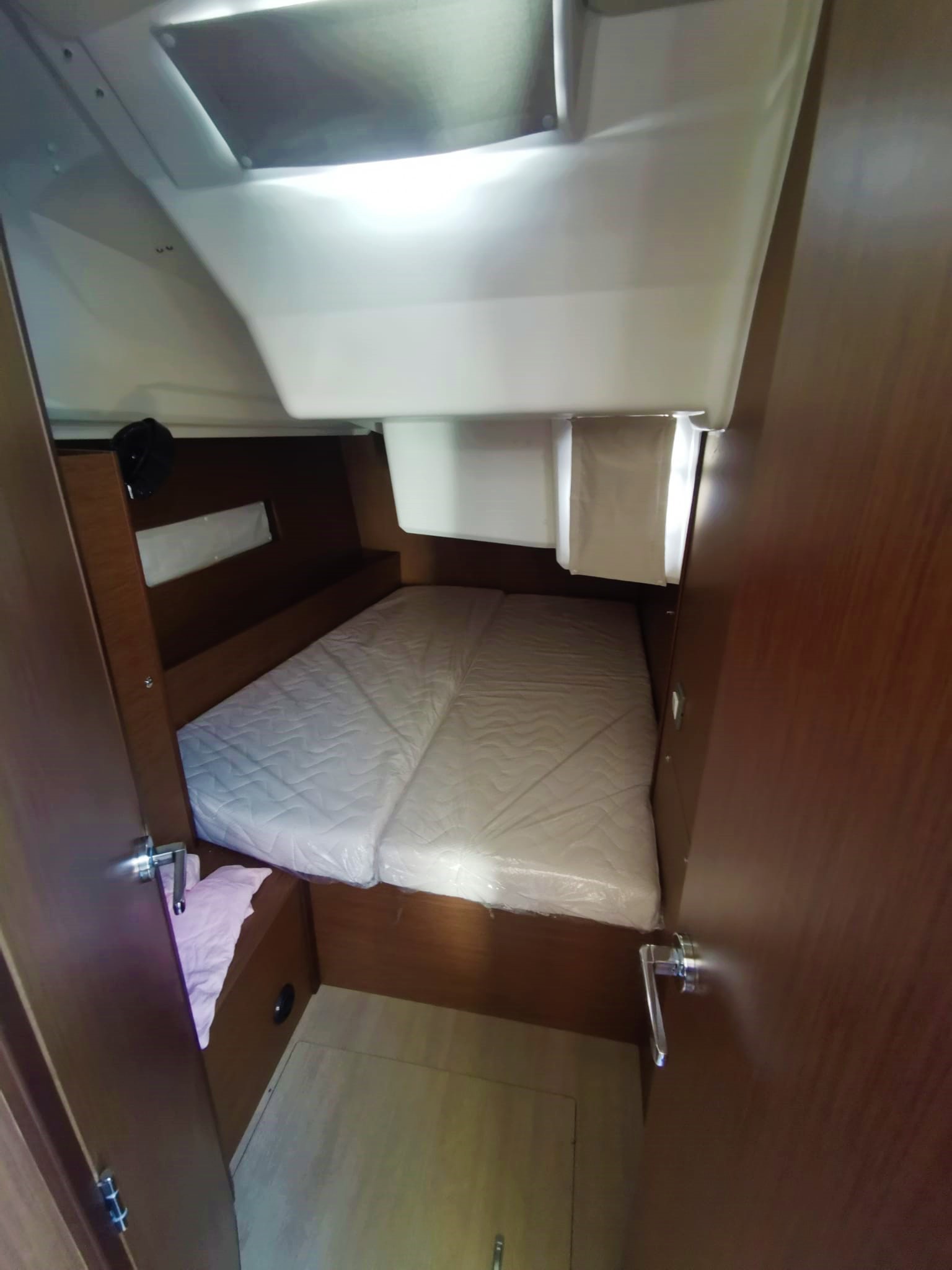 Photo #5 - Oceanis 40.1 (Dory) en Pomer - 43608