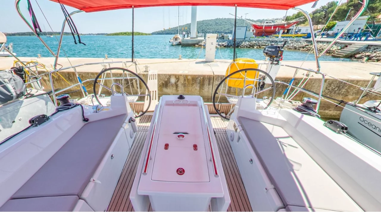 Oceanis 40.1 (Starlight)  - 4