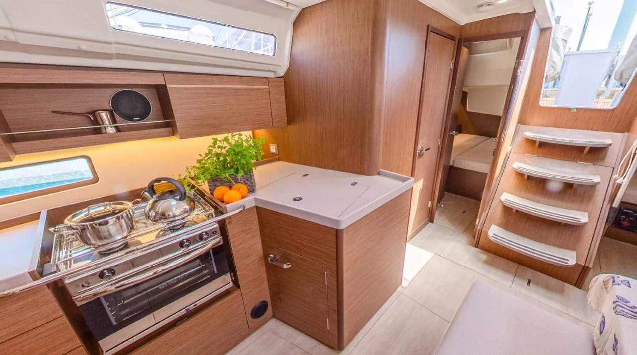 Oceanis 40.1 (Starlight)  - 5