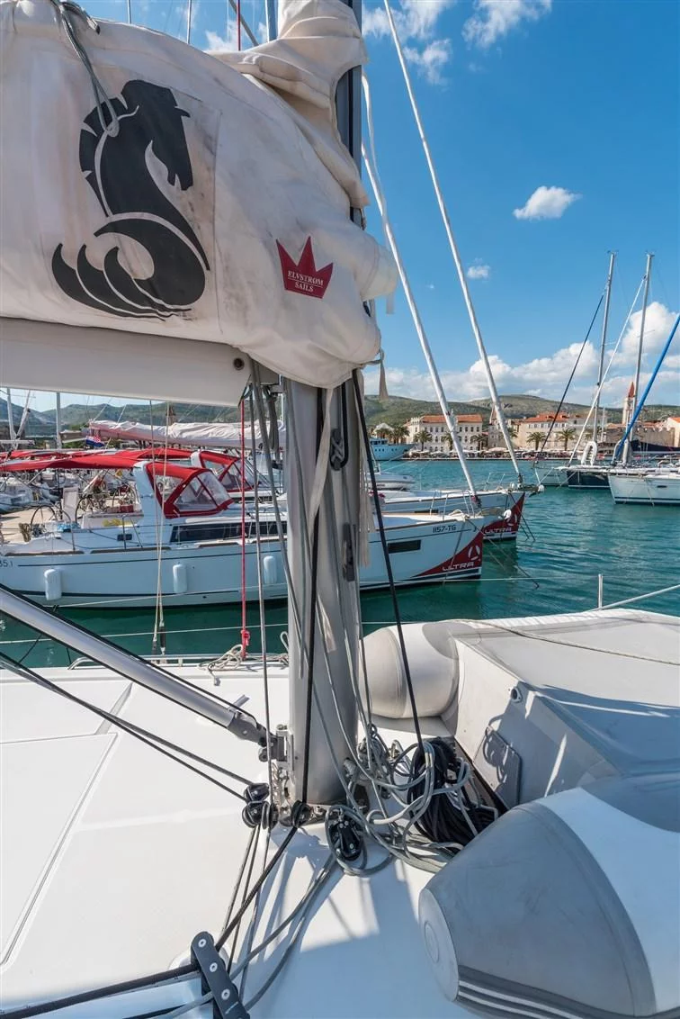 Oceanis 41.1 (Sparkling)  - 10