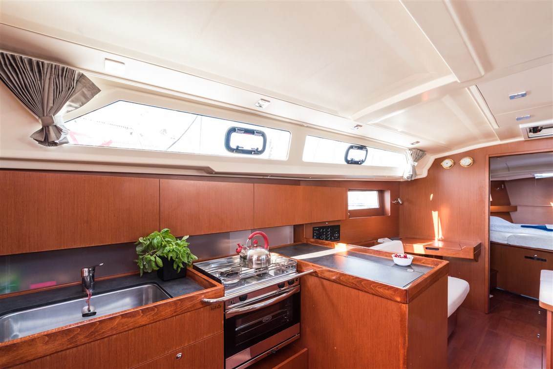 Photo #16 - Oceanis 41.1 (Sparkling) en Split - 43614