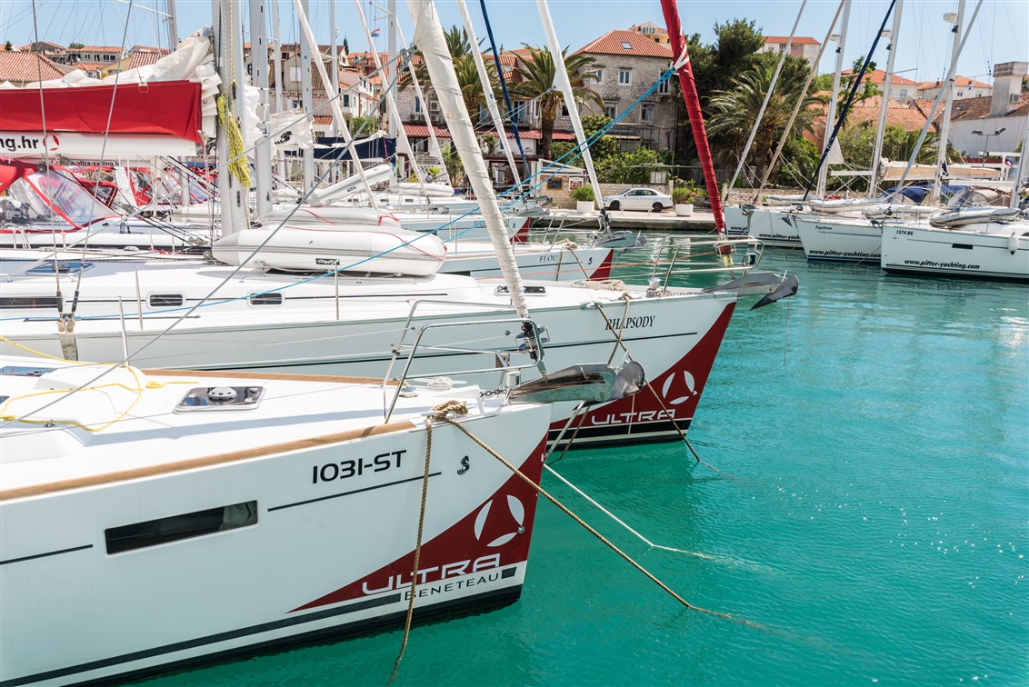 Photo #4 - Oceanis 45 - 4 cab. (Mobula One) en Split - 43616