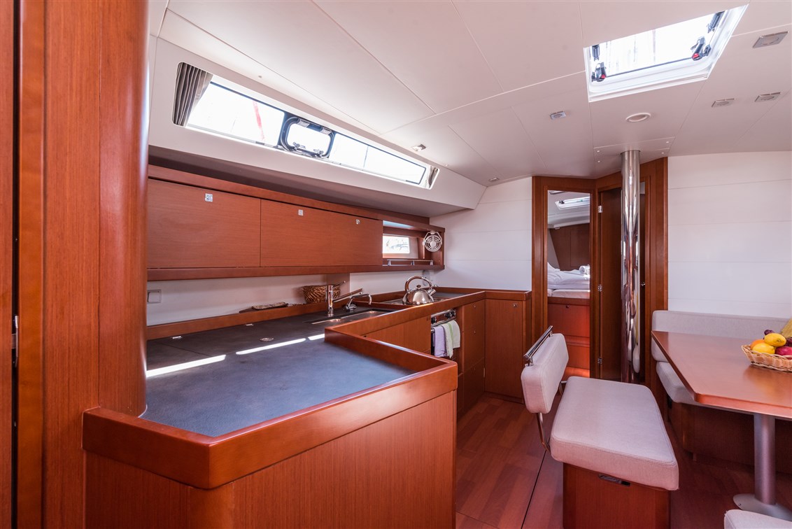 Photo #16 - Oceanis 45 - 4 cab. (Mobula One) en Split - 43616