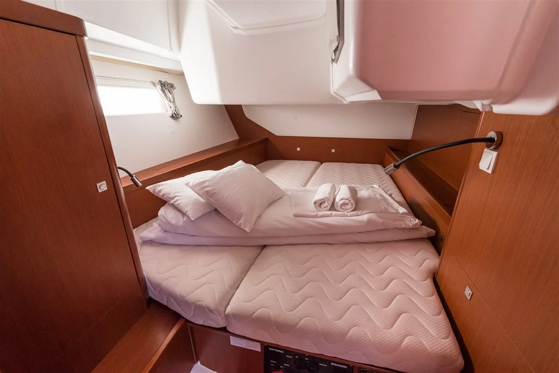 Oceanis 45 - 4 cab. (Mobula One)  - 26